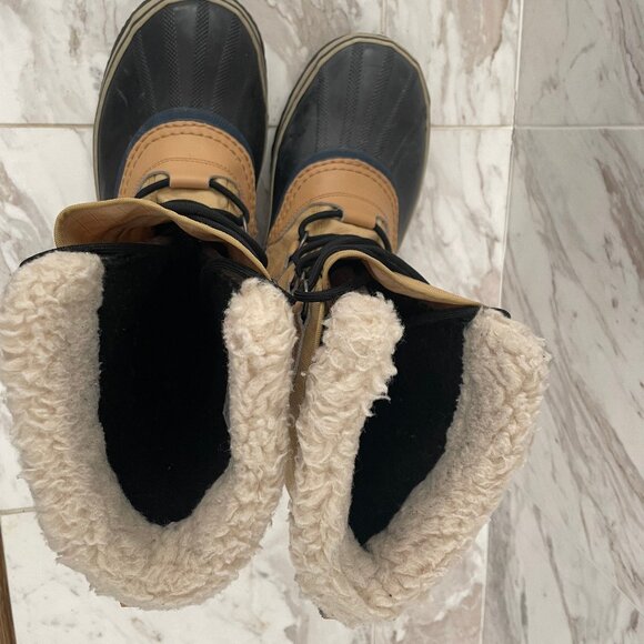 Sorel "Caribou" Waterproof Boot < Size US8 men> - Picture 5 of 10